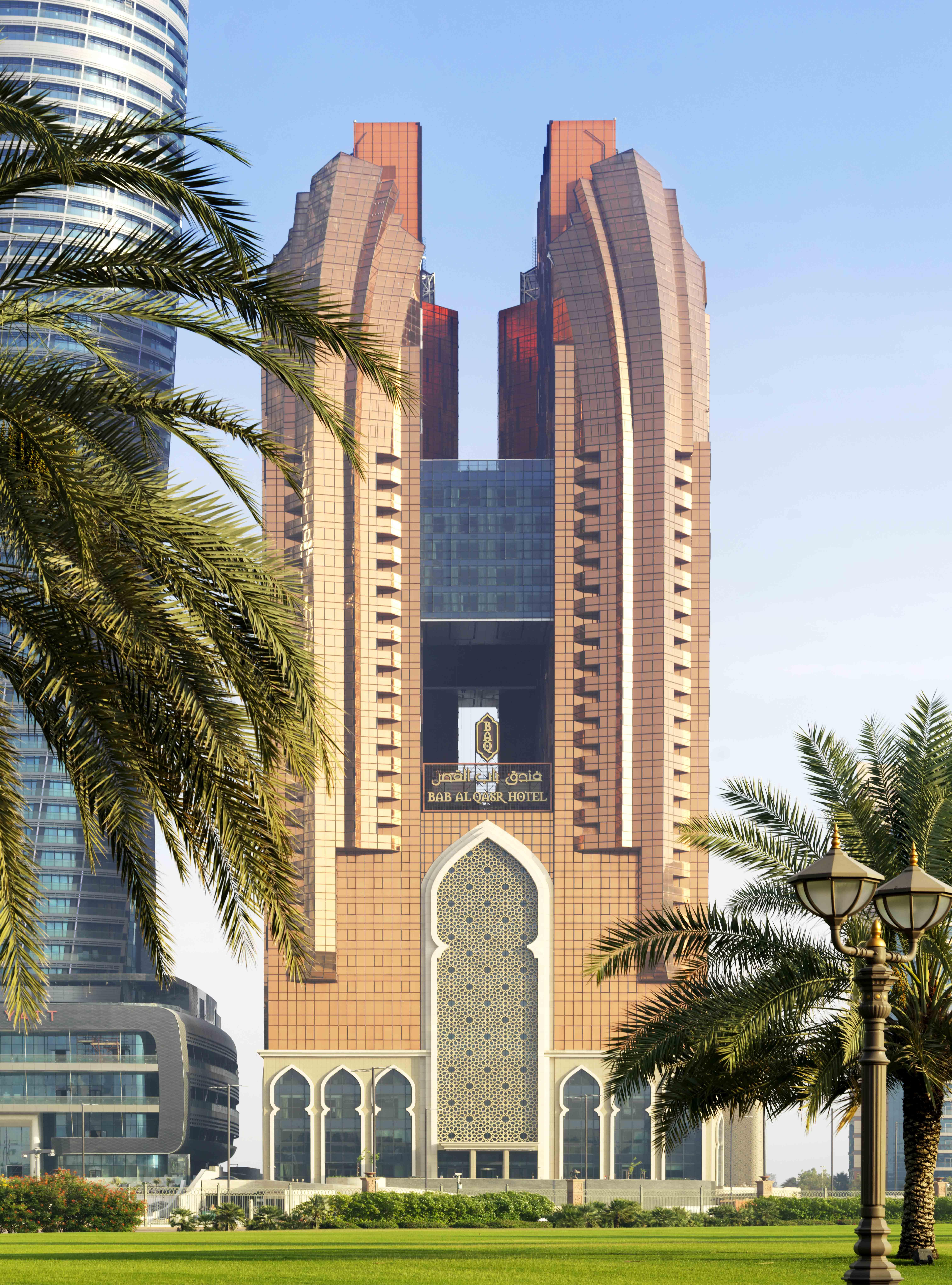 Bab Al Qasr Hotel Abu Dhabi Esterno foto The University Tower