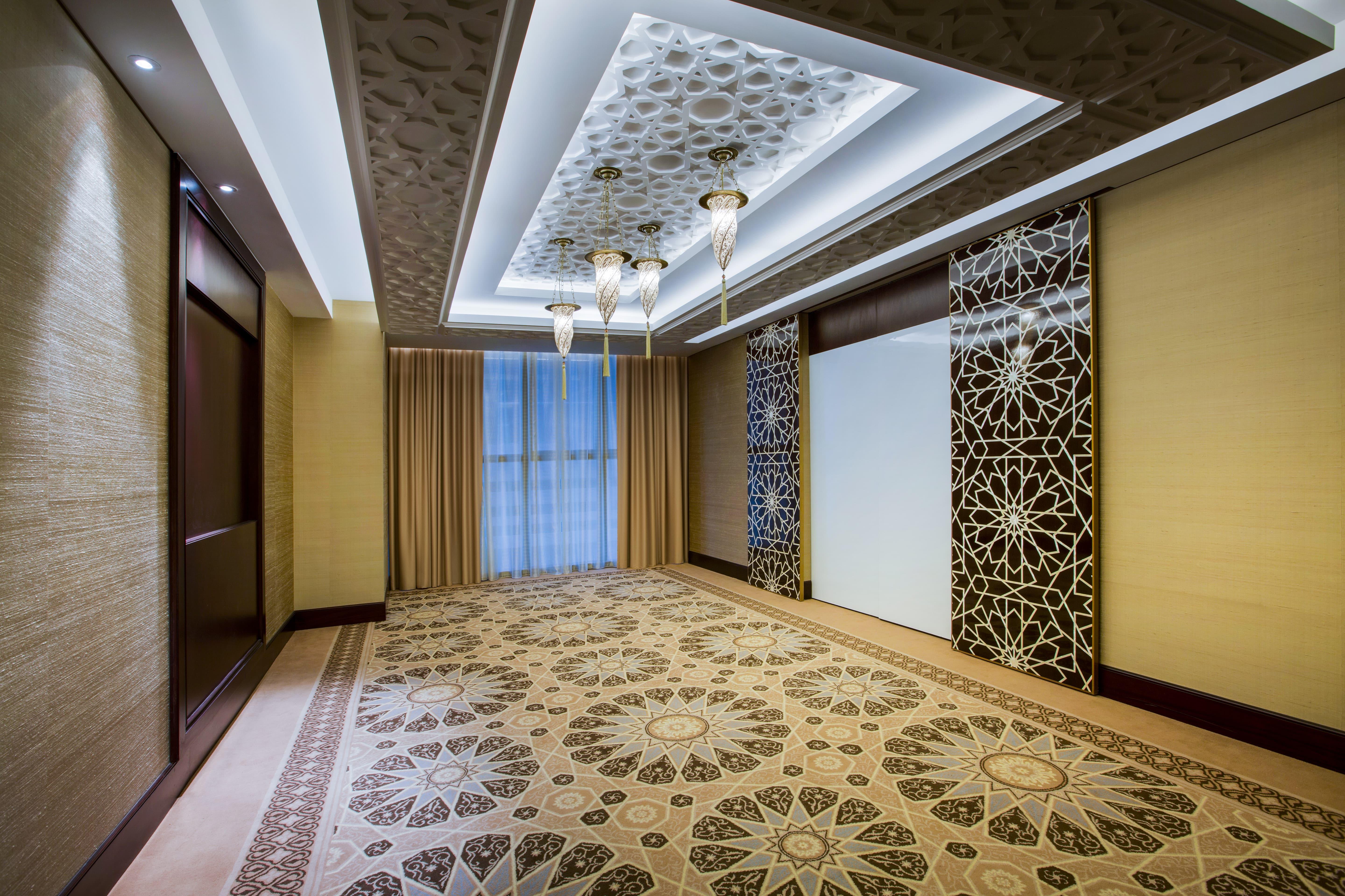 Bab Al Qasr Hotel Abu Dhabi Esterno foto Interior of the hotel