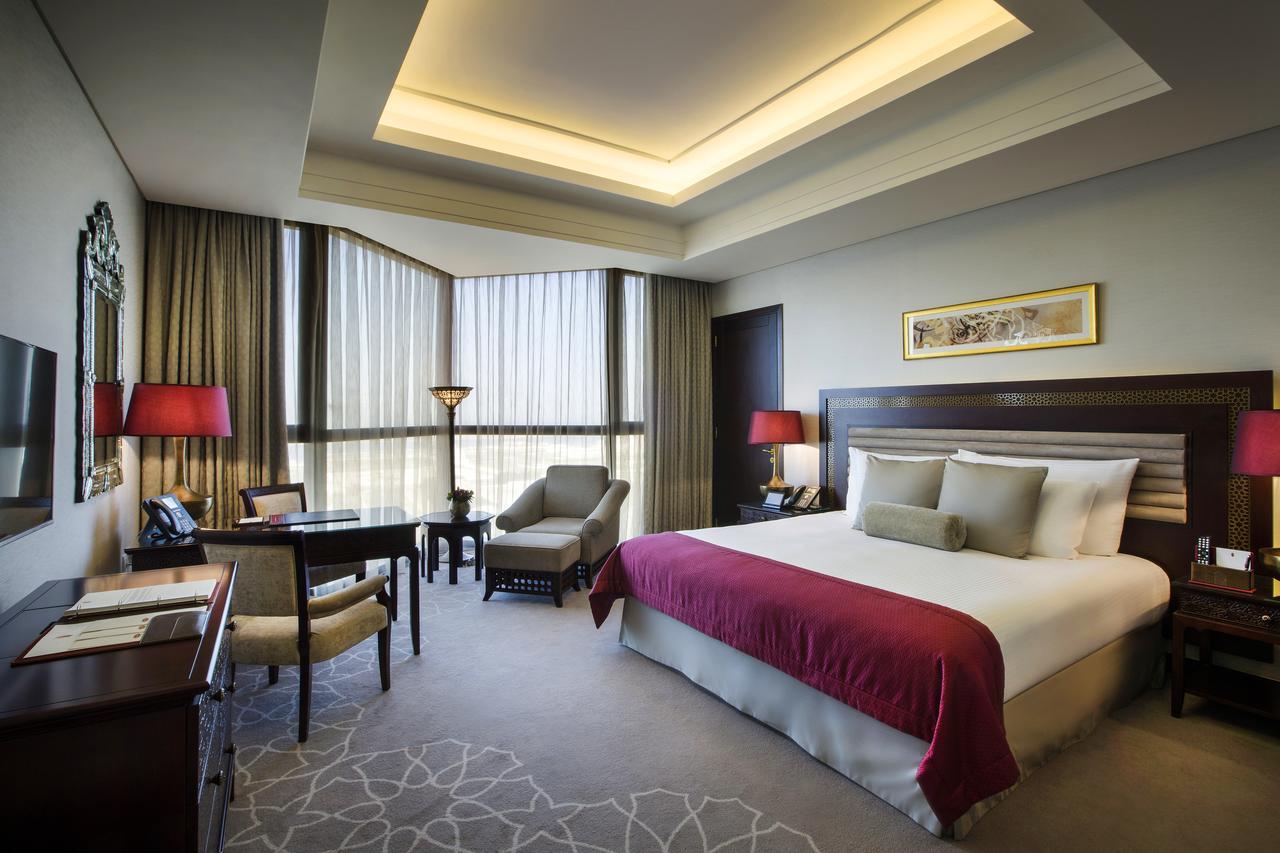 Bab Al Qasr Hotel Abu Dhabi Esterno foto Deluxe Room